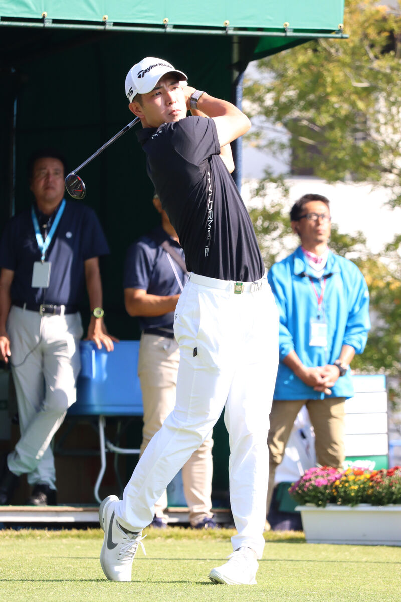 第２ラウンドを首位でスタートした中島啓太（カメラ・瀬川　楓花）